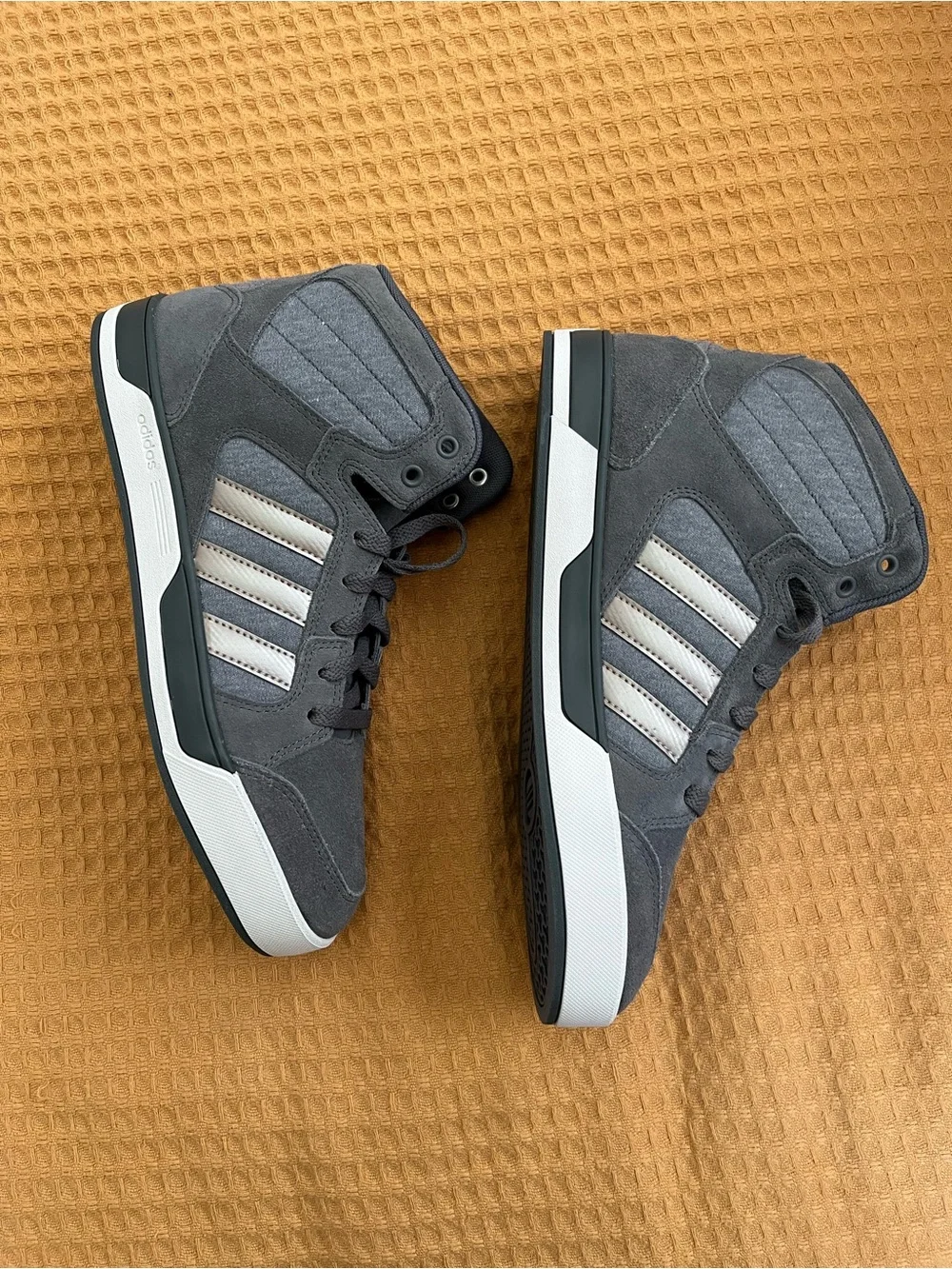 Adidas Woman’s Mid-Top Casual Sneakers in Charcoal Gray Never worn.